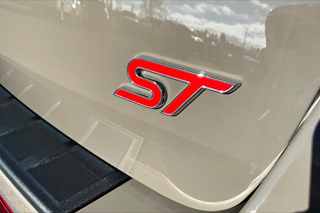 Thumbnail: 2026 Ford Explorer - 7