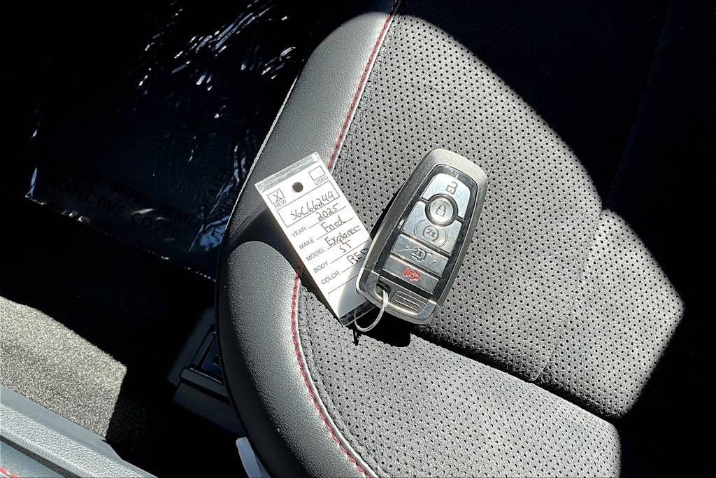 Thumbnail: 2025 Ford Explorer - 19