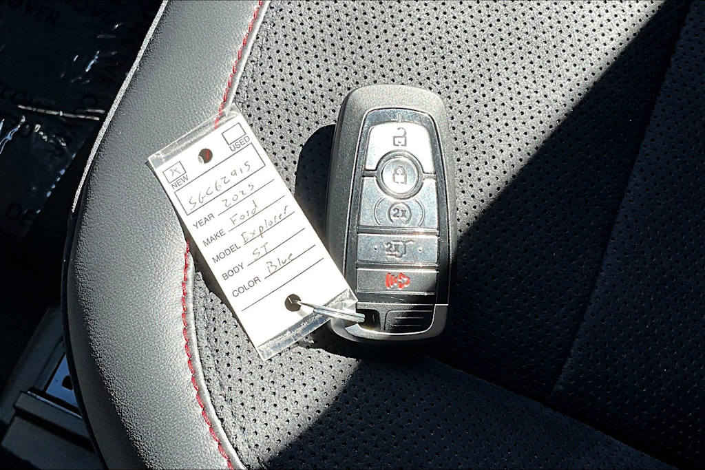 Thumbnail: 2025 Ford Explorer - 18