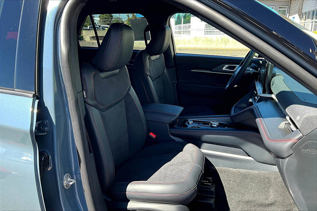 Thumbnail: 2025 Ford Explorer - 20