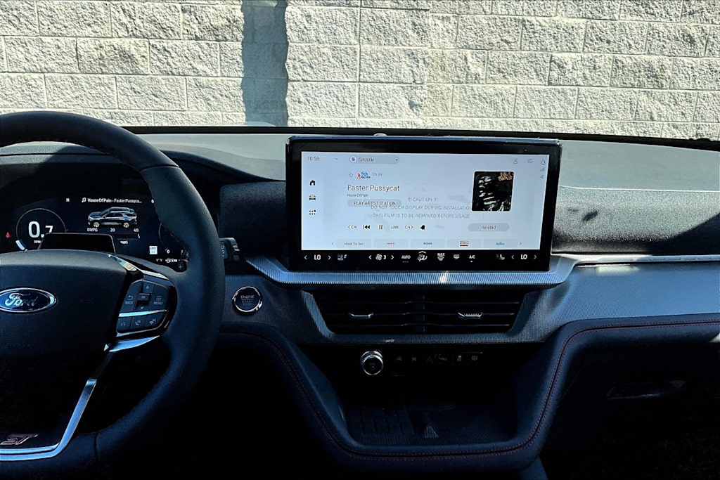 Thumbnail: 2025 Ford Explorer - 15