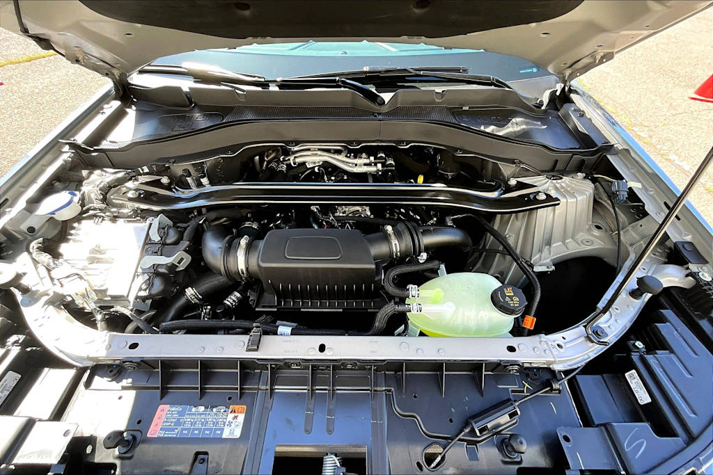 Thumbnail: 2025 Ford Explorer - 9