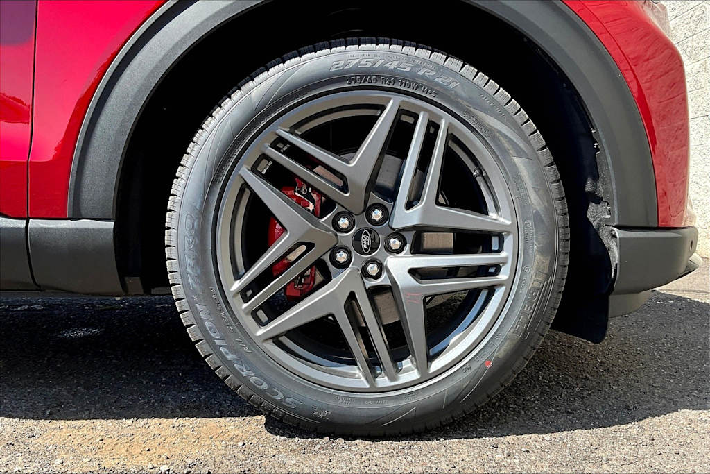 Thumbnail: 2025 Ford Explorer - 8