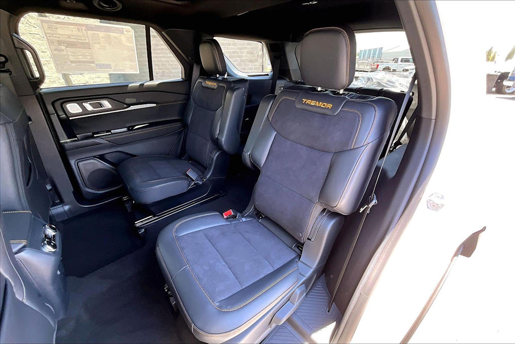 Thumbnail: 2026 Ford Explorer - 20