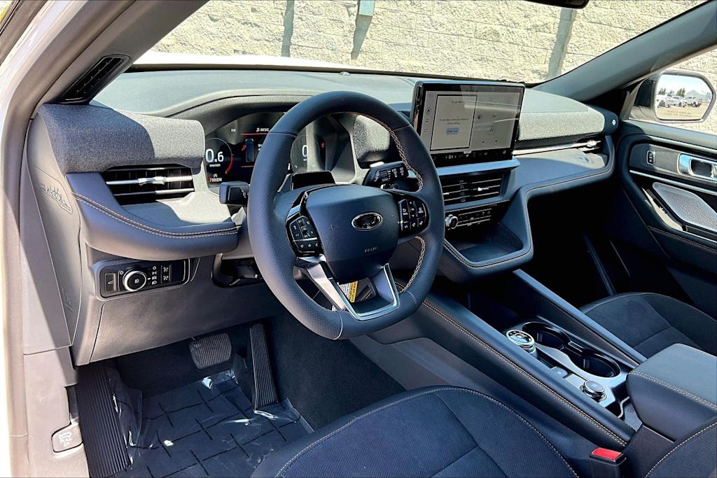 Thumbnail: 2026 Ford Explorer - 2