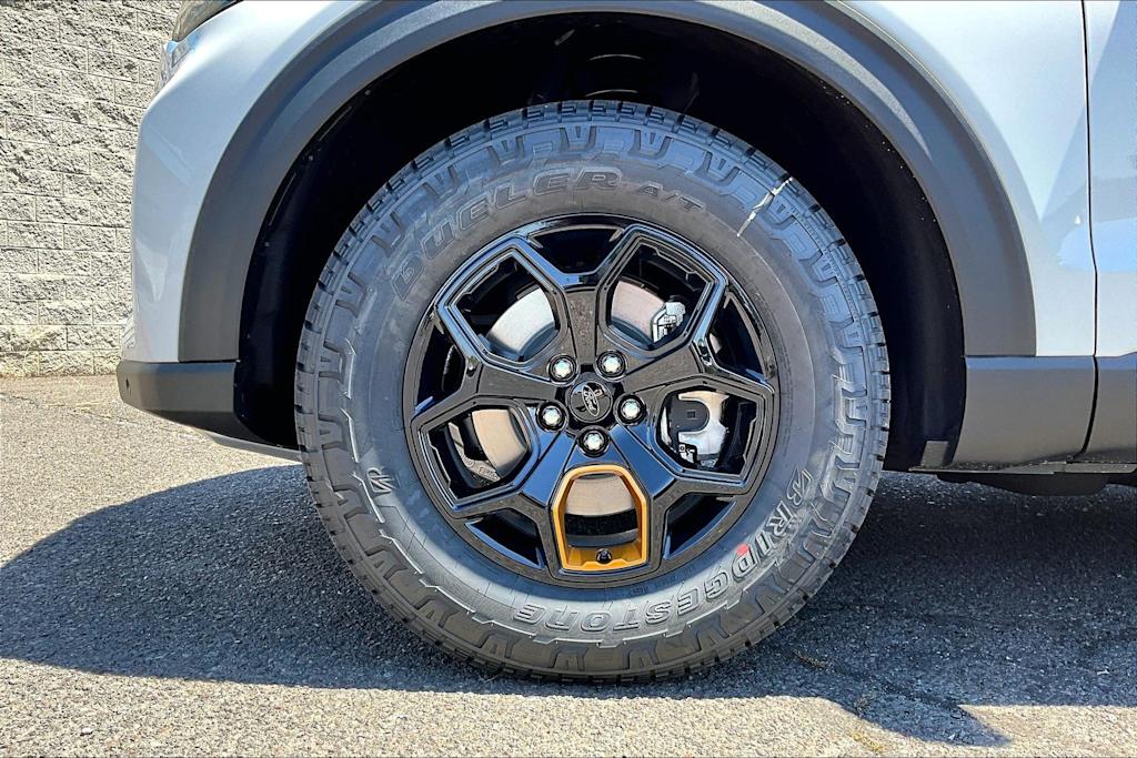 Thumbnail: 2026 Ford Explorer - 8