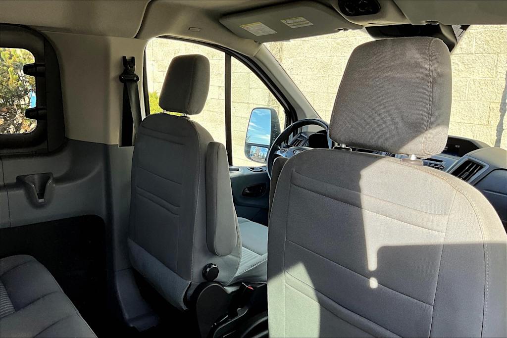 Thumbnail: 2018 Ford Transit Series - 13