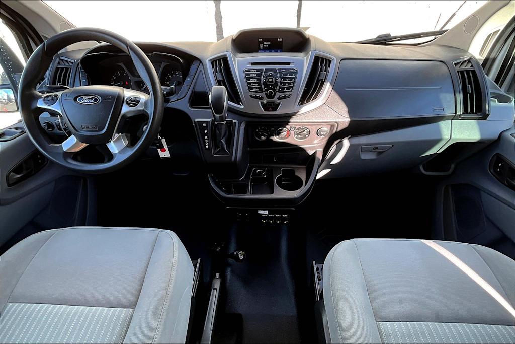 Thumbnail: 2018 Ford Transit Series - 10