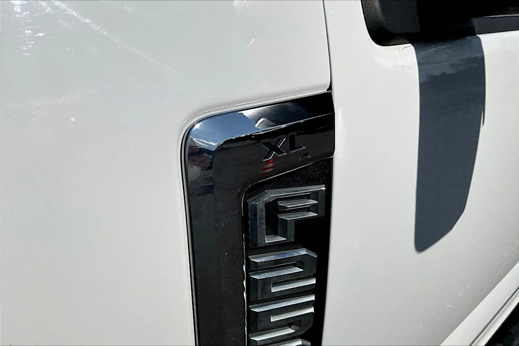2020 Ford F-250 XL 19