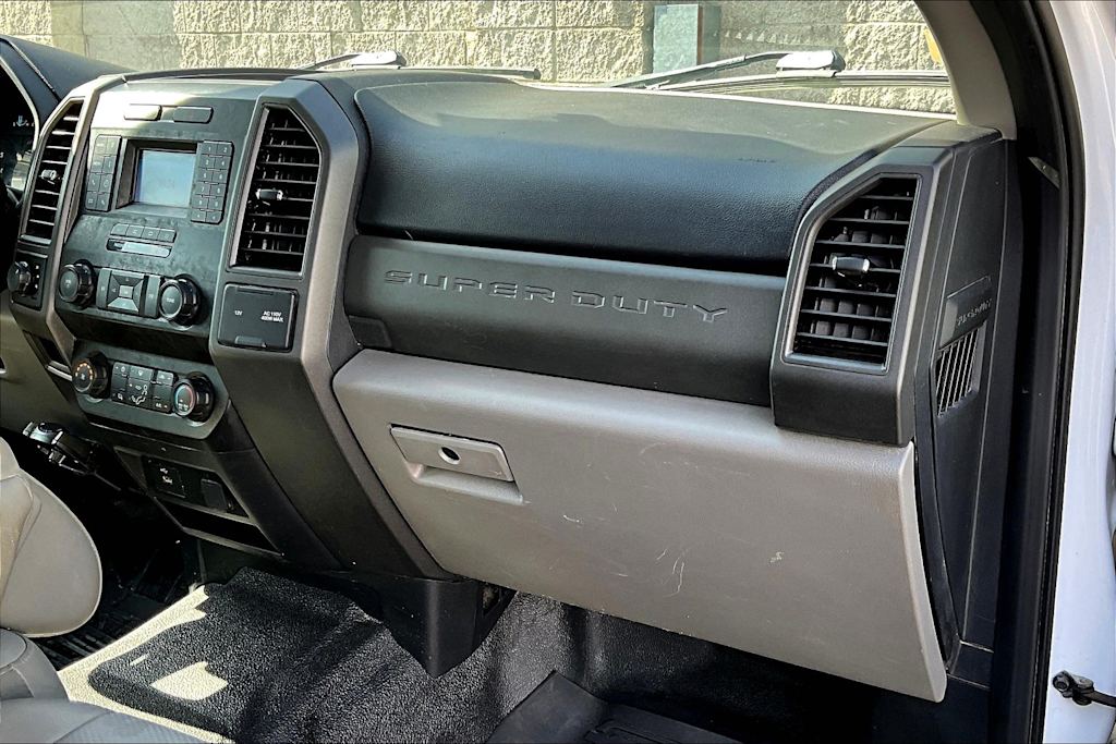 2020 Ford F-250 XL 24