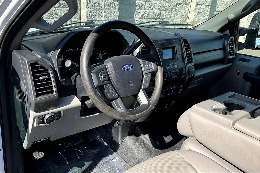 2020 Ford F-250 XL 2