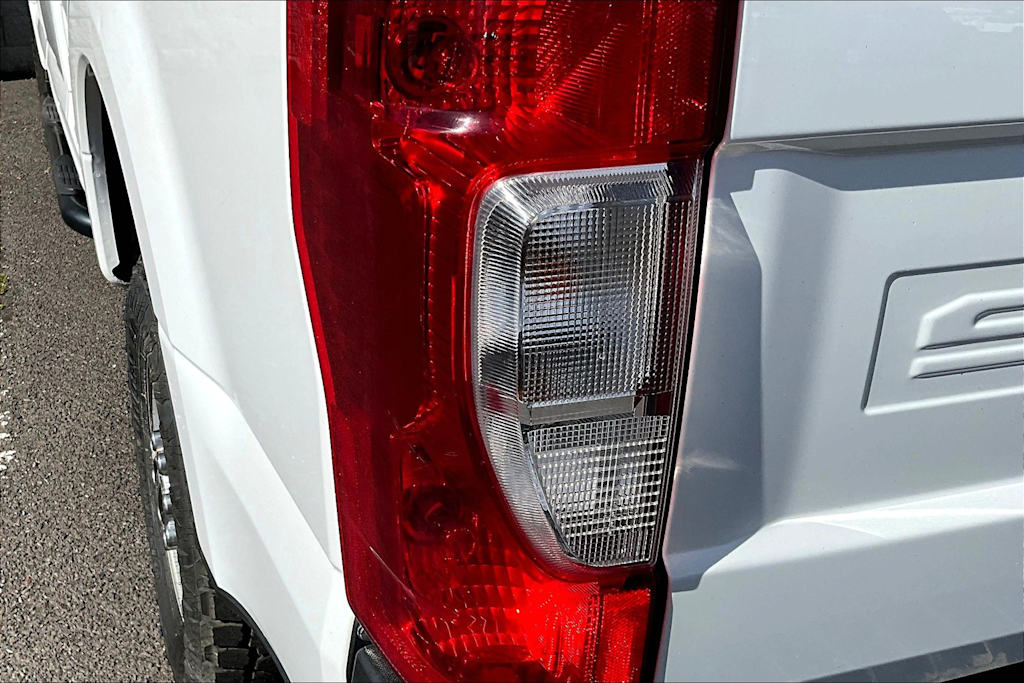 2020 Ford F-250 XL 32