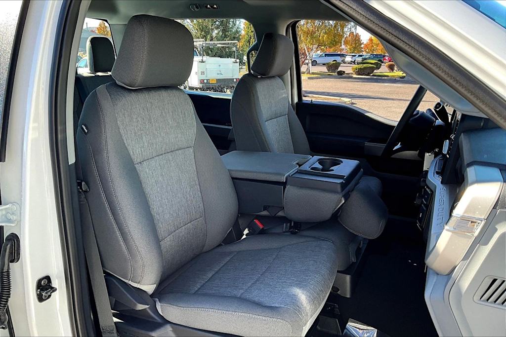 Thumbnail: 2026 Ford F-250 - 11