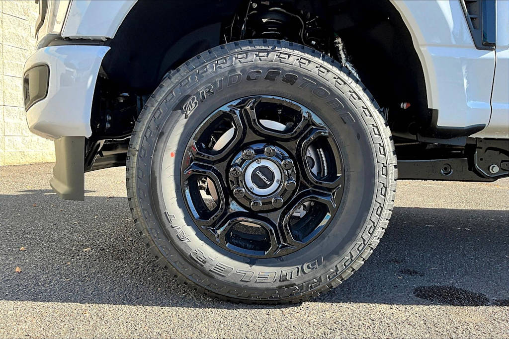 Thumbnail: 2026 Ford F-250 - 8