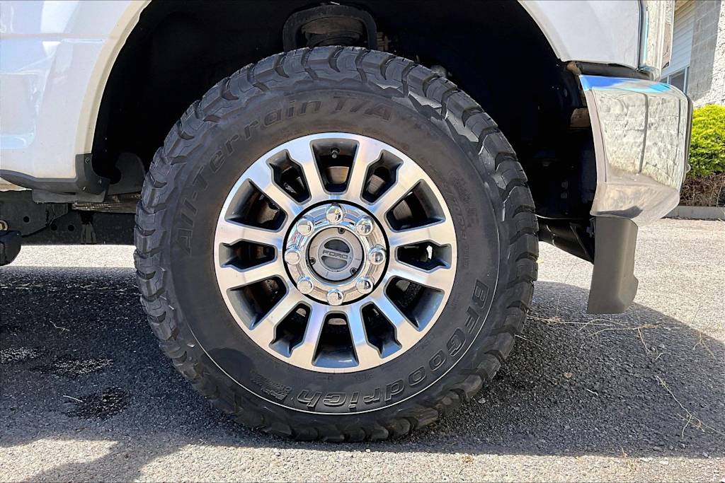 Thumbnail: 2020 Ford F-250 - 34