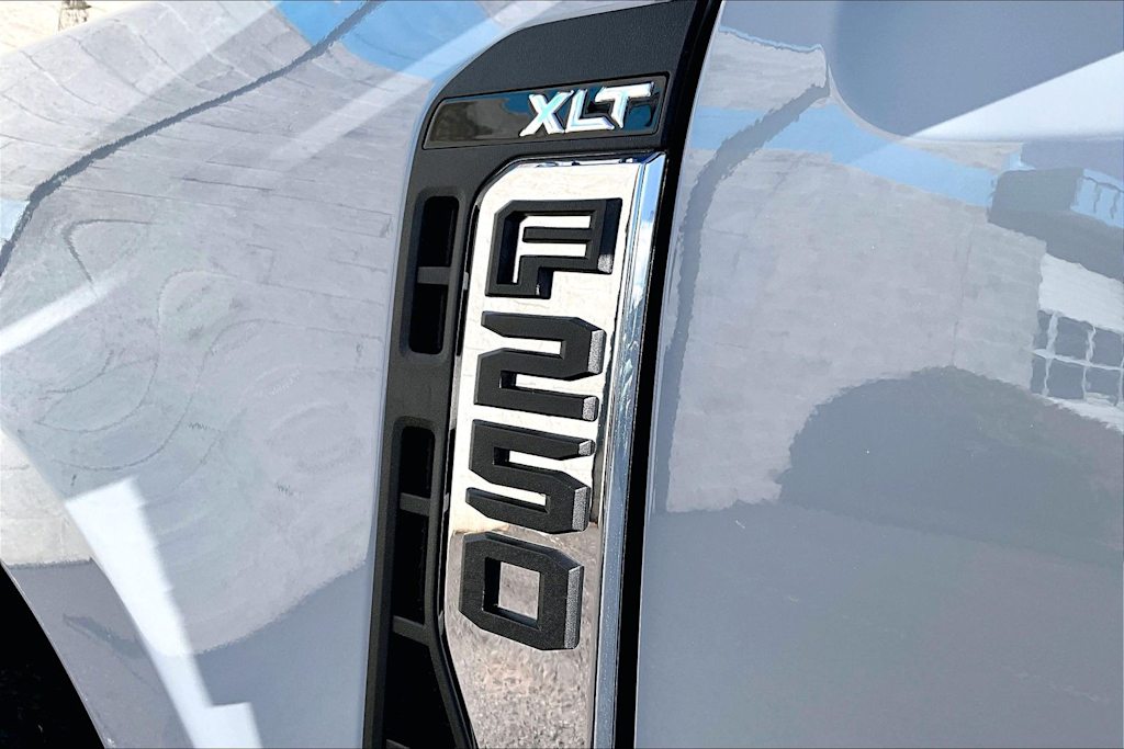 Thumbnail: 2026 Ford F-250 - 18