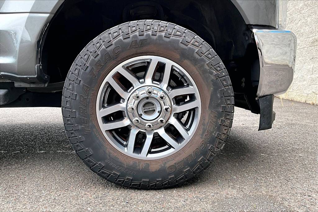 Thumbnail: 2019 Ford F-250 - 34