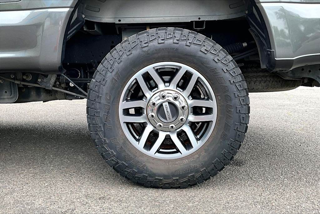 Thumbnail: 2019 Ford F-250 - 35