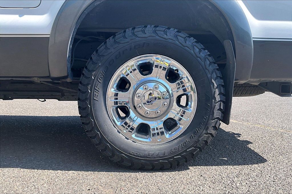 Thumbnail: 2016 Ford F-250 - 35