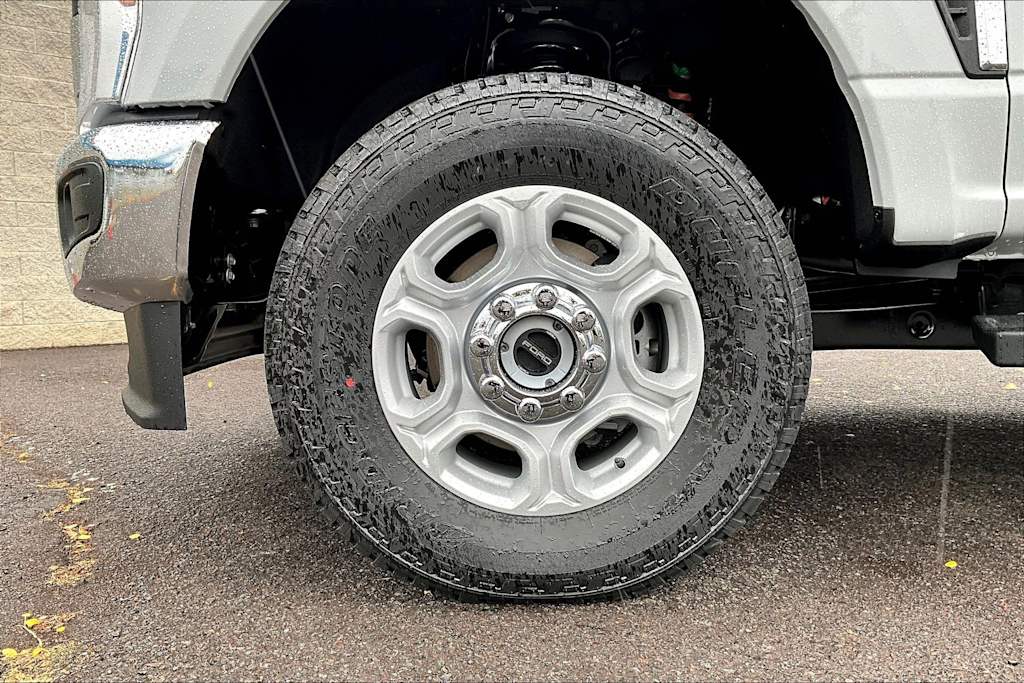 Thumbnail: 2026 Ford F-250 - 8