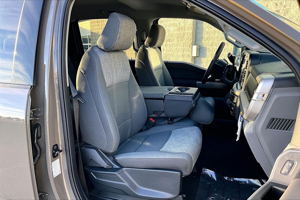 Thumbnail: 2026 Ford F-250 - 11