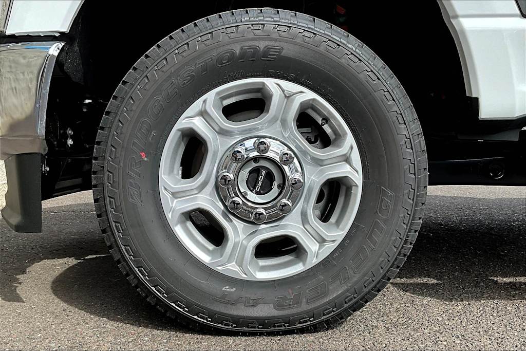 2025 Ford F-250 XLT 7