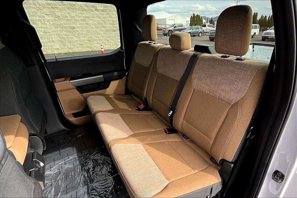 2025 Ford F-250 XLT 12