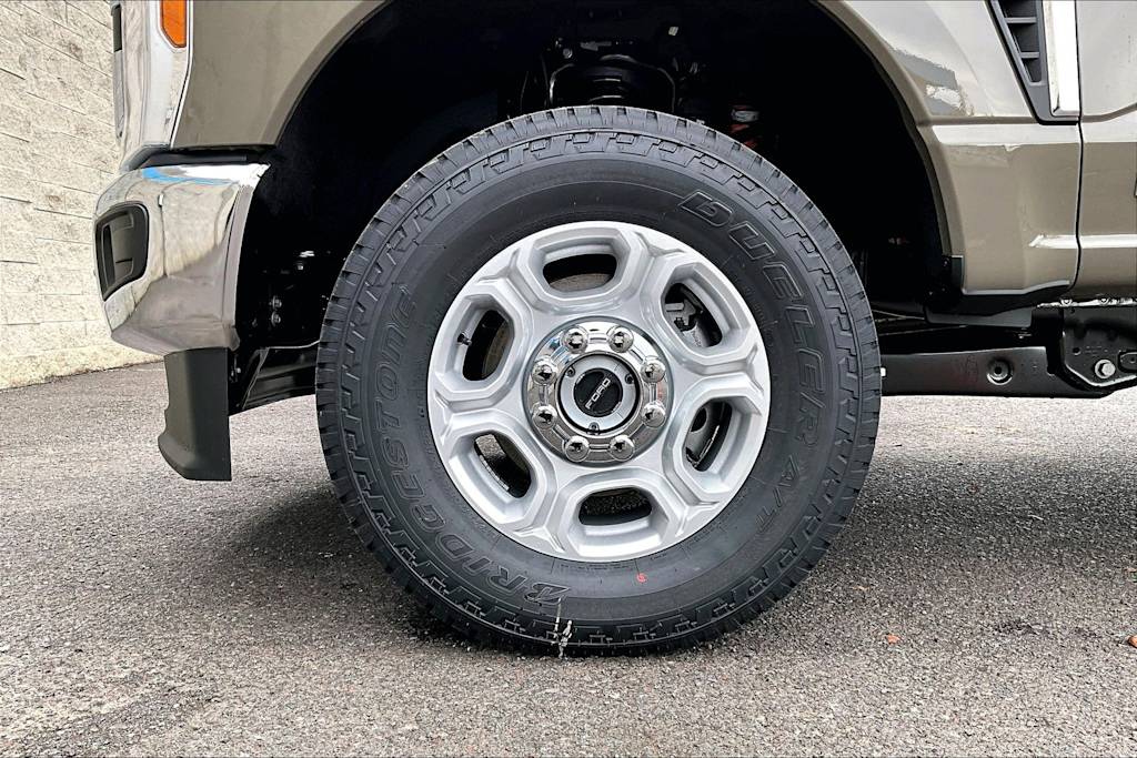 Thumbnail: 2026 Ford F-250 - 7