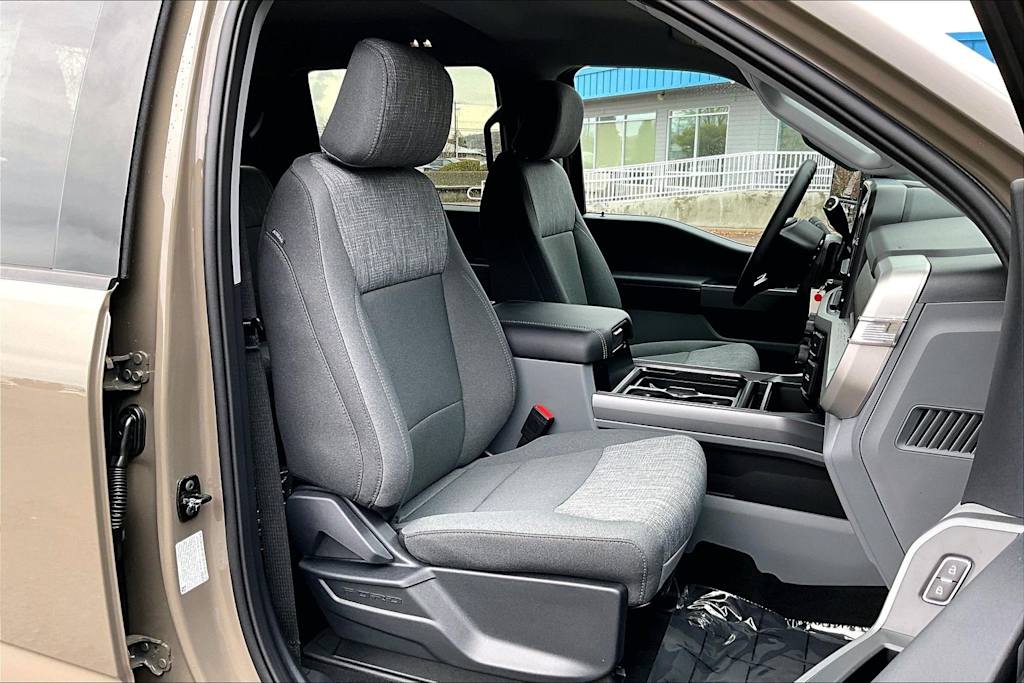 Thumbnail: 2026 Ford F-250 - 11