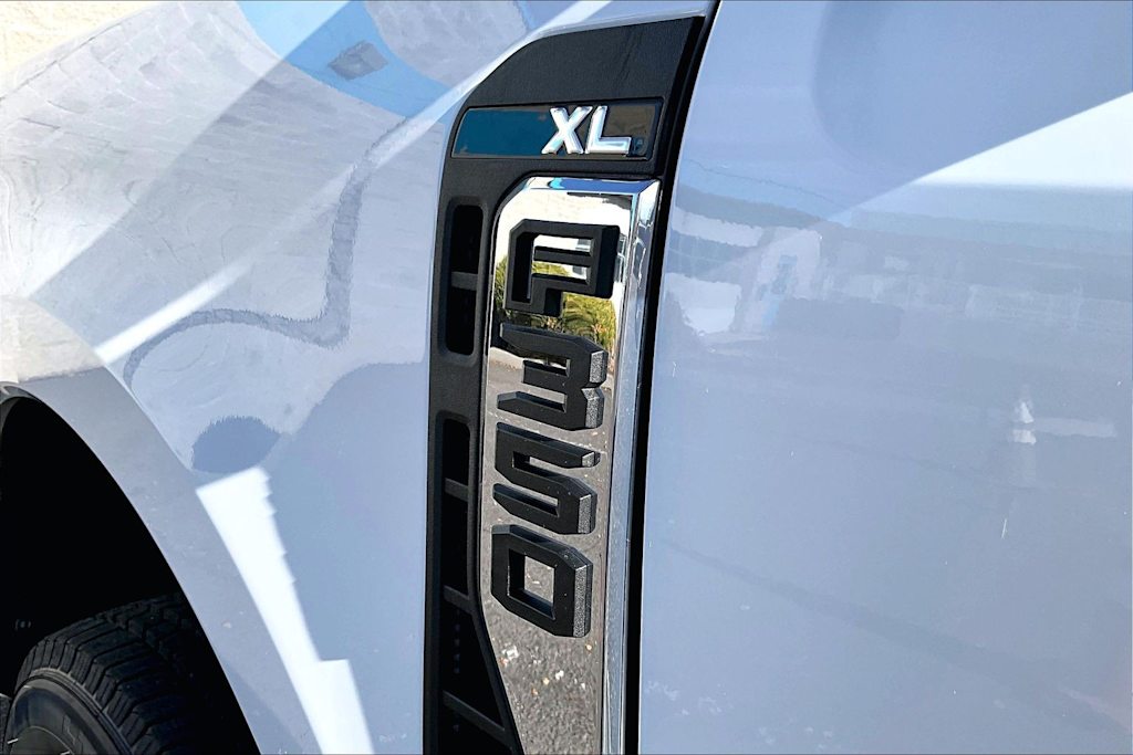 Thumbnail: 2026 Ford F-350 - 16