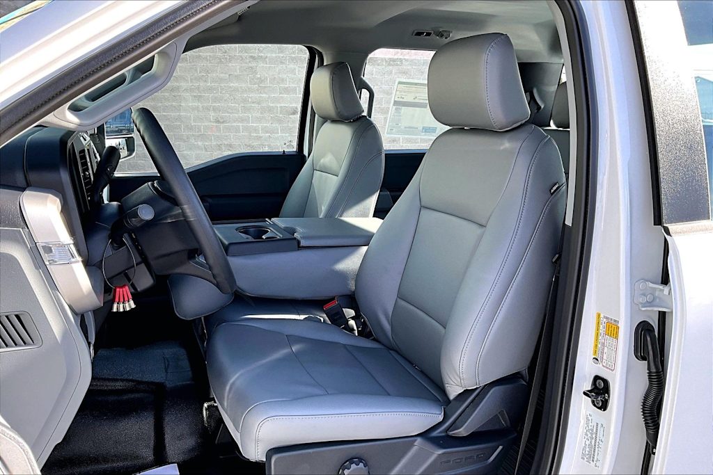 Thumbnail: 2026 Ford F-350 - 9