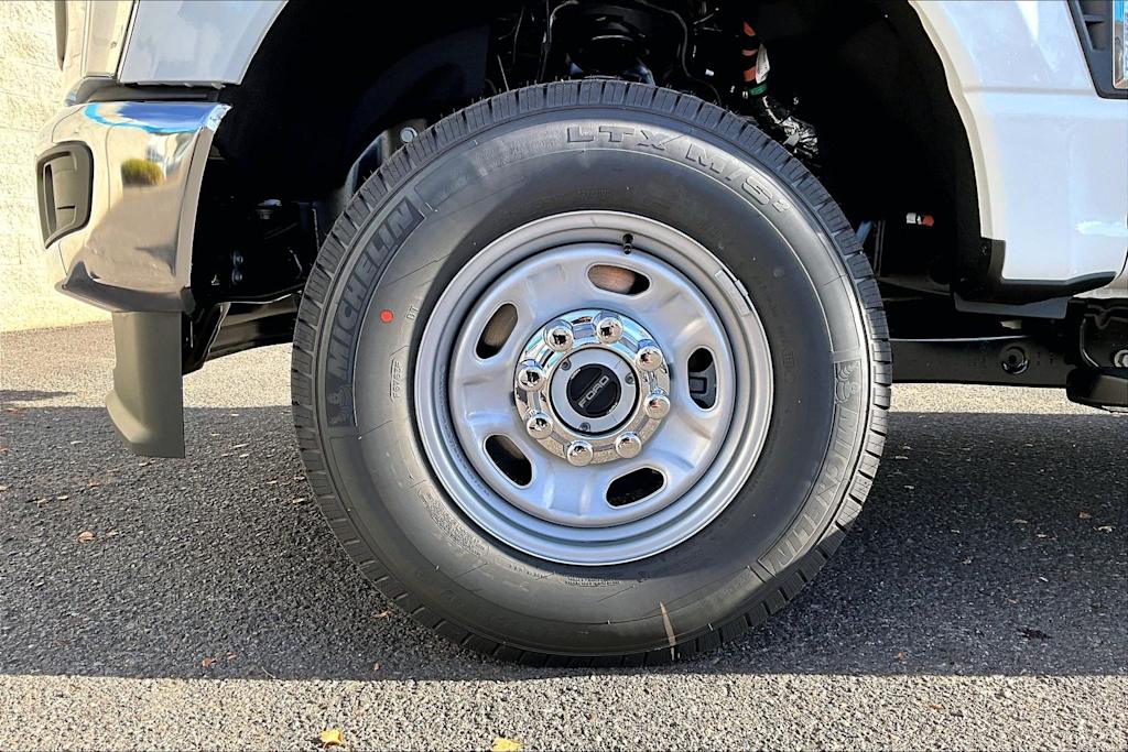 Thumbnail: 2026 Ford F-350 - 6