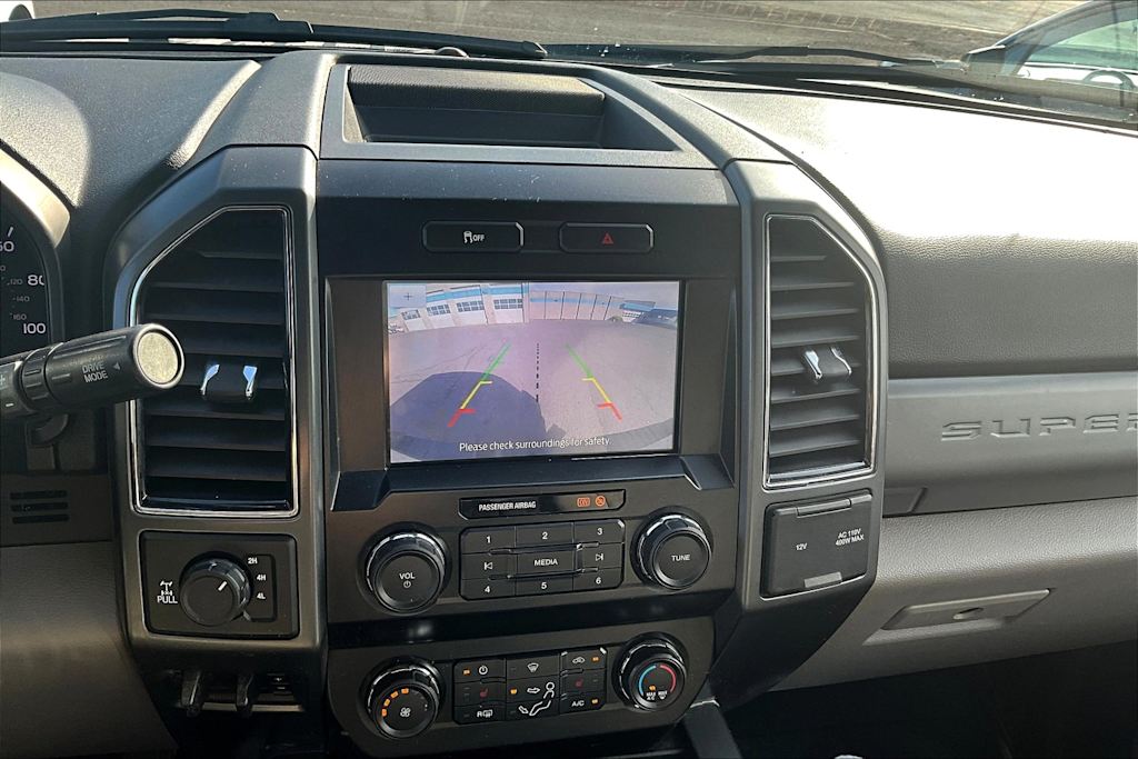 Thumbnail: 2021 Ford F-350 - 26