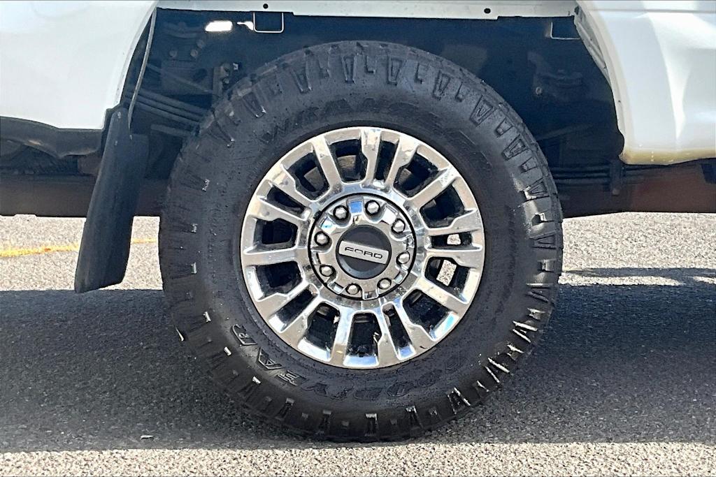 Thumbnail: 2021 Ford F-350 - 36