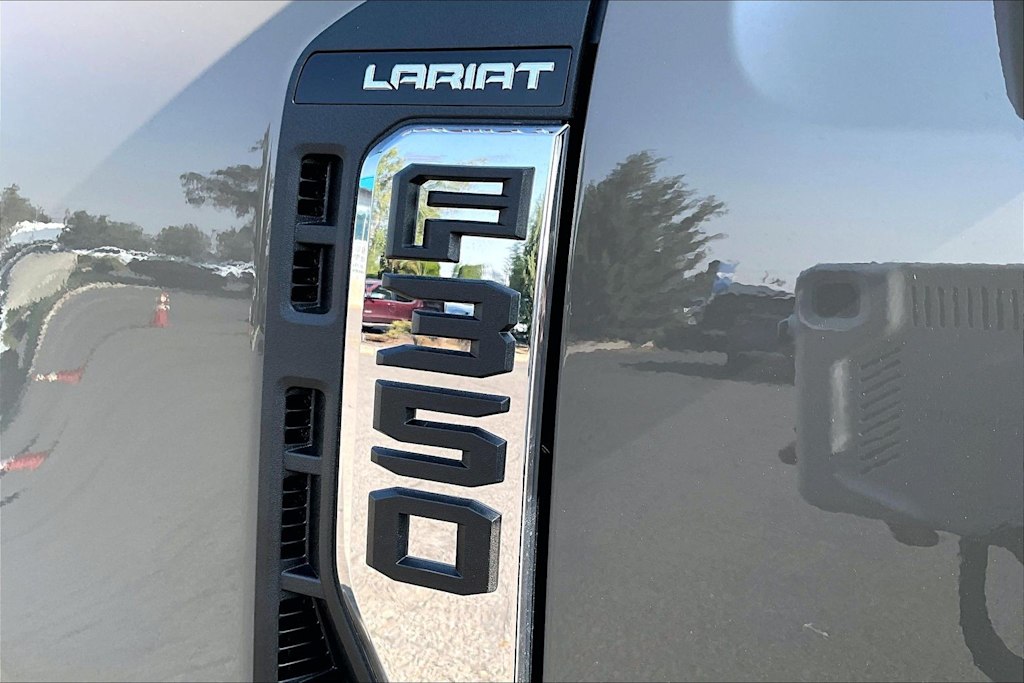 Thumbnail: 2026 Ford F-350 - 19
