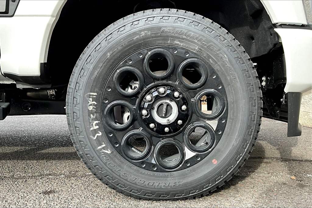 2025 Ford F-350 Lariat 7