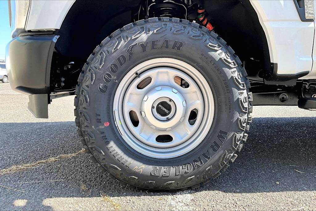 Thumbnail: 2026 Ford F-350 - 7