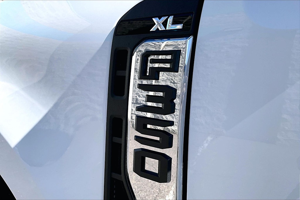 Thumbnail: 2026 Ford F-350 - 19