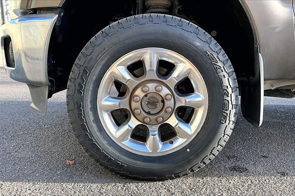 Thumbnail: 2015 Ford F-350 - 8