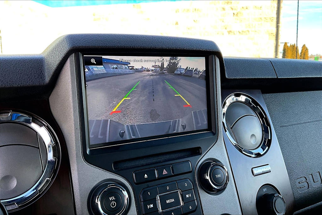 Thumbnail: 2015 Ford F-350 - 26