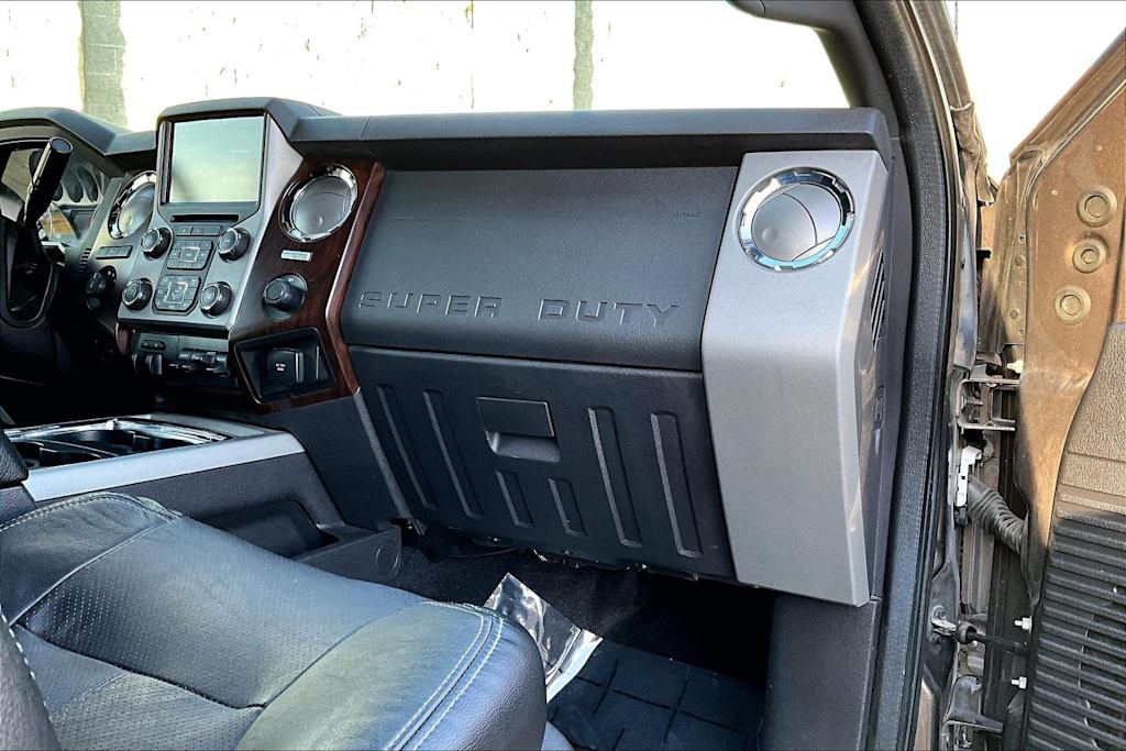 Thumbnail: 2015 Ford F-350 - 15