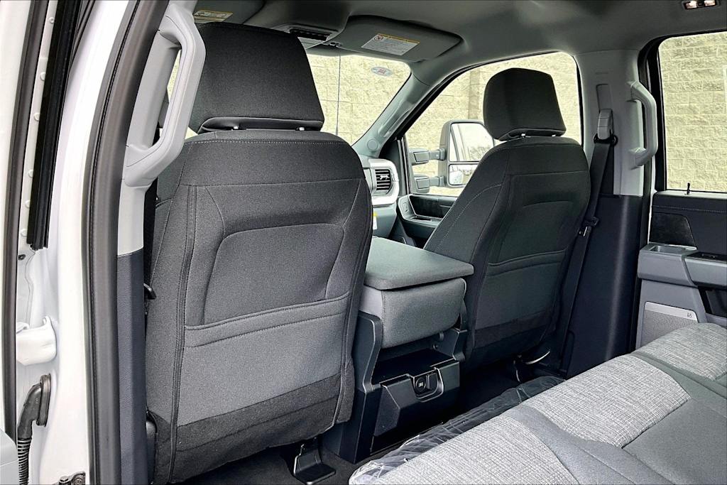 Thumbnail: 2026 Ford F-350 - 11