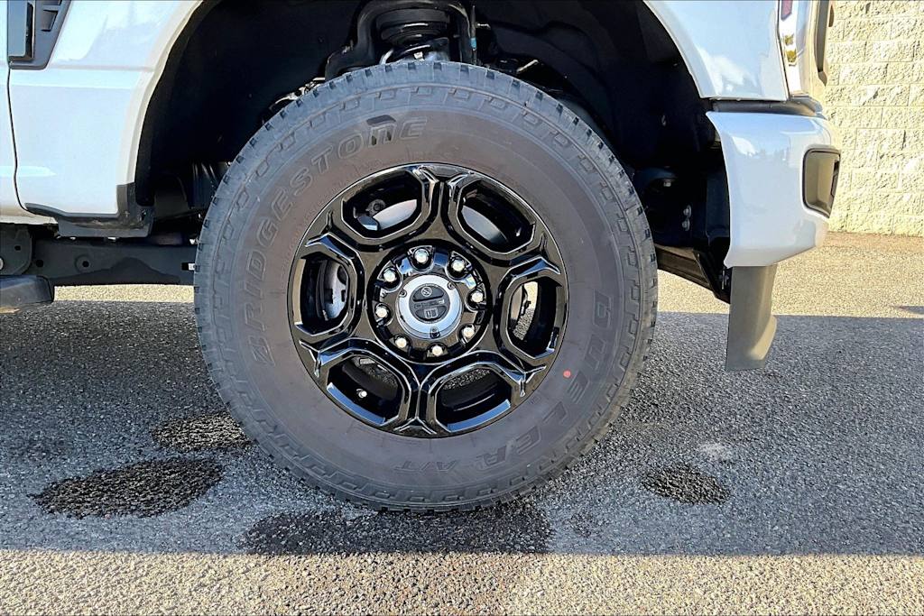 Thumbnail: 2024 Ford F-250 - 34