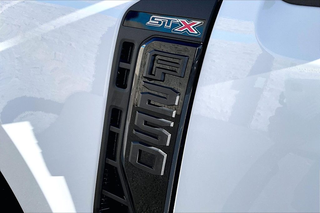 Thumbnail: 2024 Ford F-250 - 19