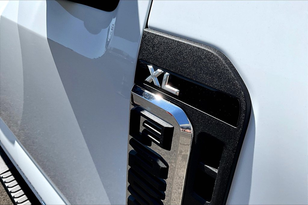 Thumbnail: 2026 Ford F-250 - 19