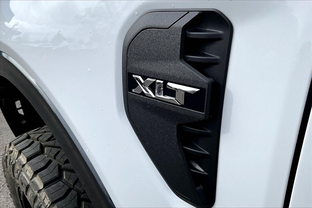 2024 Ford Ranger XLT 8