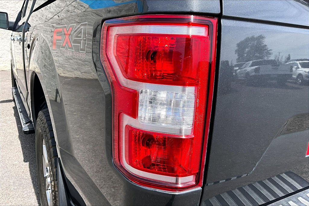 Thumbnail: 2020 Ford F-150 - 32