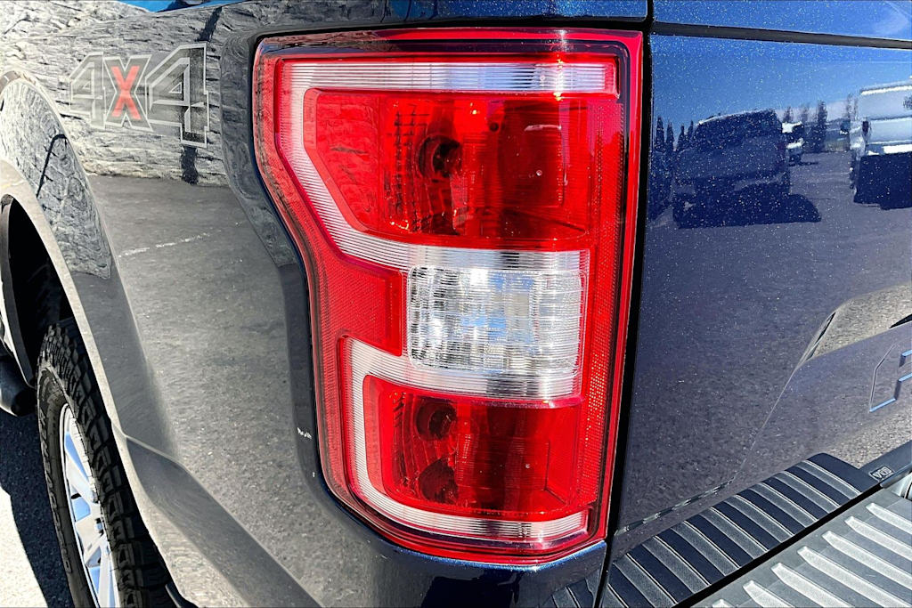 Thumbnail: 2020 Ford F-150 - 32