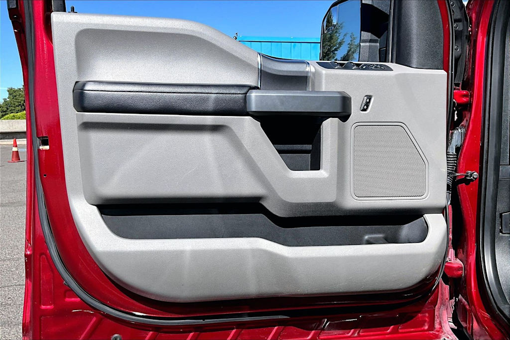 Thumbnail: 2016 Ford F-150 - 27