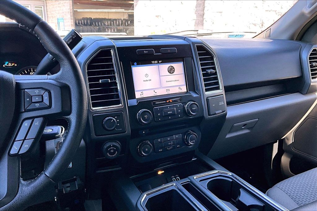 Thumbnail: 2016 Ford F-150 - 16